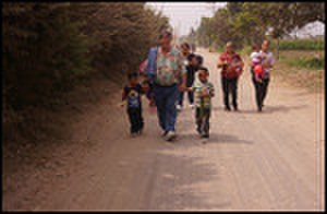 thumbnail.large.13.1338999955.bob-and-children-coming-home-from-school