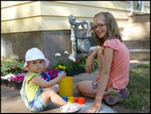 thumbnail.large.15.1345406116.madelyn-with-libby