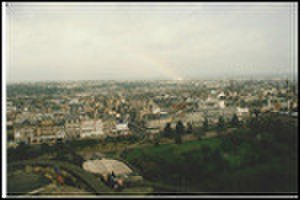 thumbnail.large.18.1437927715.view-of-edinburgh-from-the-castle