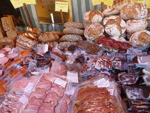 17.1415058900.market-meats-breads