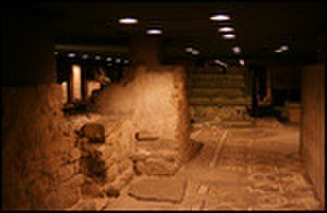 thumbnail.large.17.1415058900.florence-duomo-basement-excavation