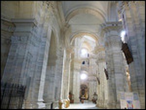 thumbnail.large.17.1415058900.pavia-cathedral