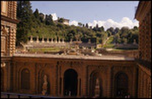 thumbnail.large.17.1415058900.pitti-palace-garden-florence