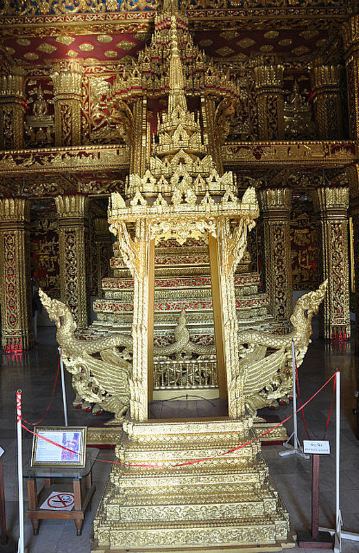 Inside Wat Mai