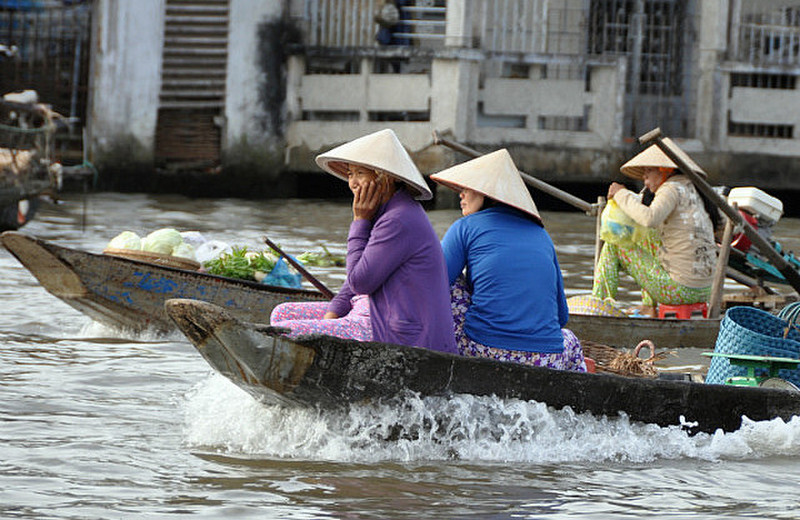 Sampan Boaters