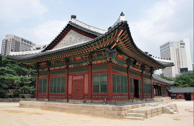Deoksugung Palace