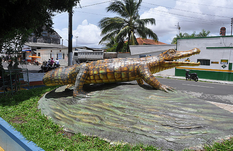 Croc Statue