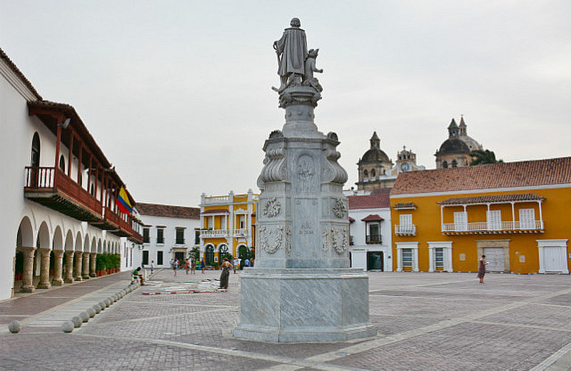 Cartegna Plaza