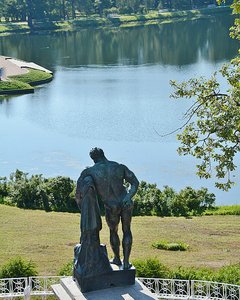 Hercules Looking Over The Lake