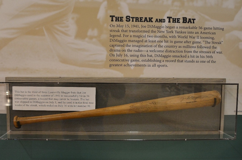 Joe DiMaggio&#39;s Streak Bat