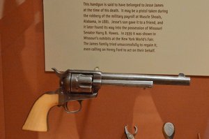 Frazier Museum- Jesse James&#39; Pistol