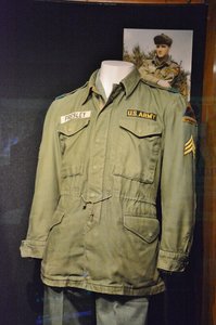 Elvis&#39; Army Uniform