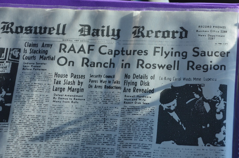Local Paper Reports On Alien Crash Landing