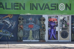 Aliens On Main Street