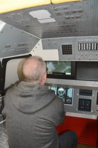 Dave Pilots The Space Shuttle To A Crash Landing