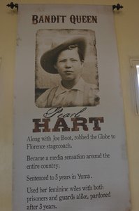 Pearl Hart, Stagecoach Robber
