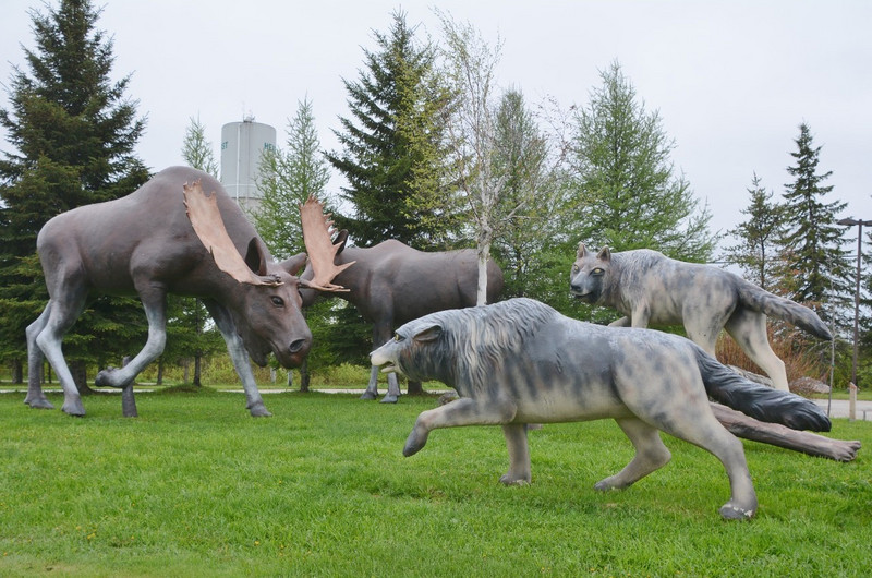 Moose vs. Wolves Statue