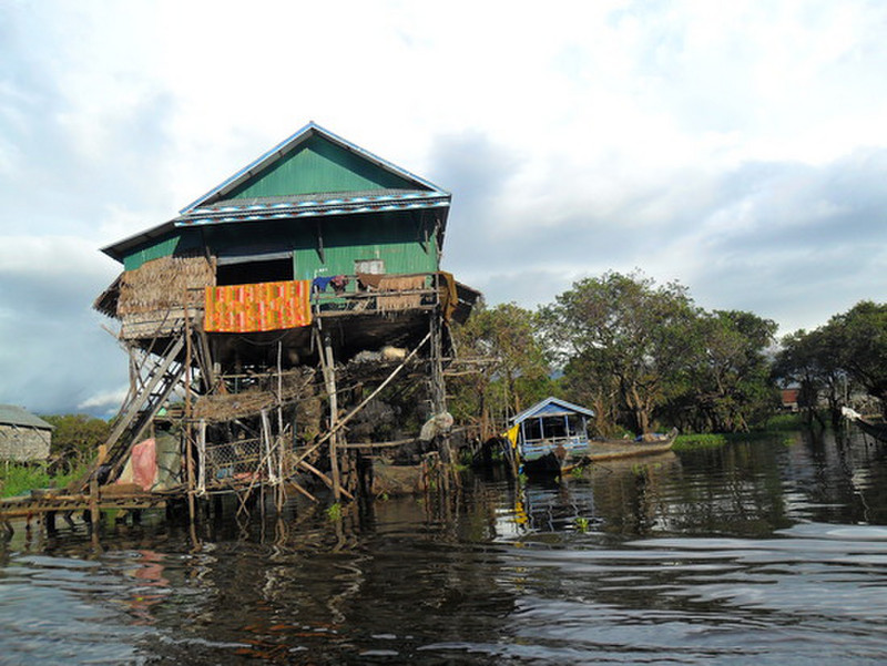 Komplonk Phulk  floating villages