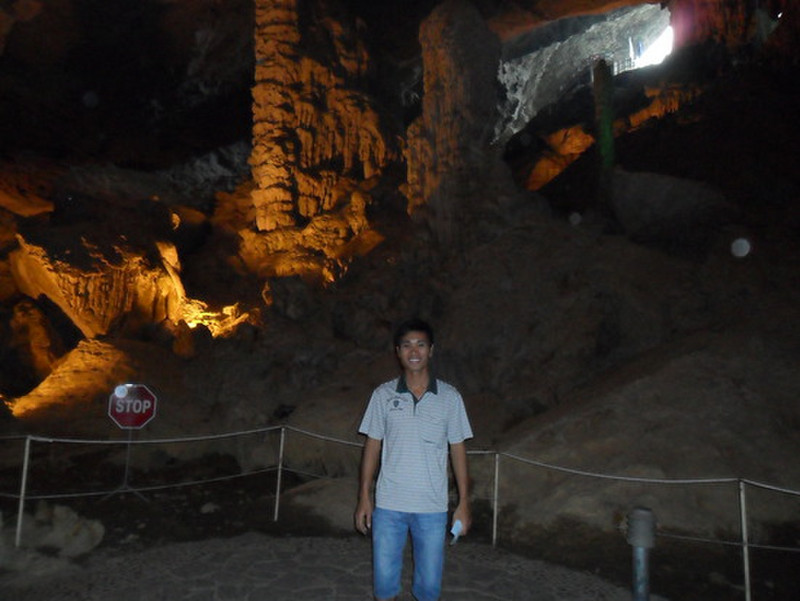Sung sot cave with guide