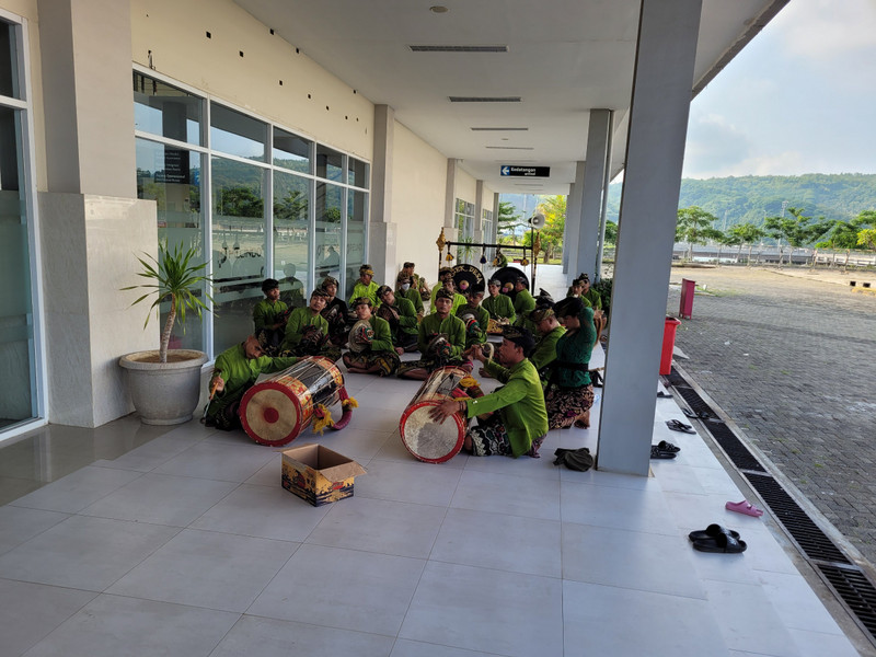 Steel band welcomes us to Lombok