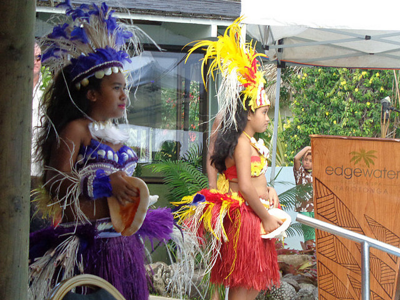 Cook Island Dancers