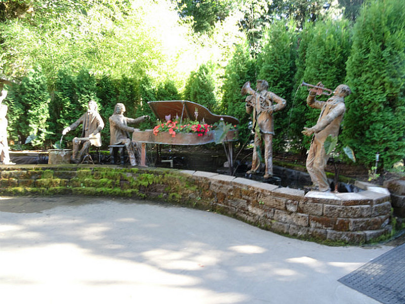The Jazz Band fountain