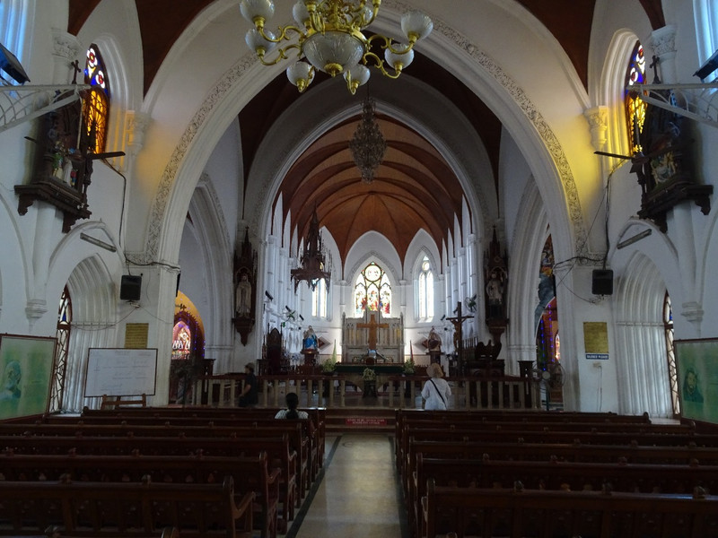 Inside St Thomas&#39; church