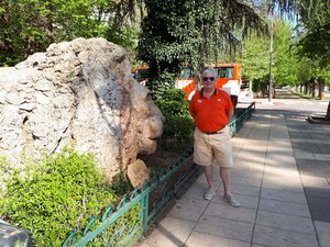 Fletcher and the lion in Ifrane