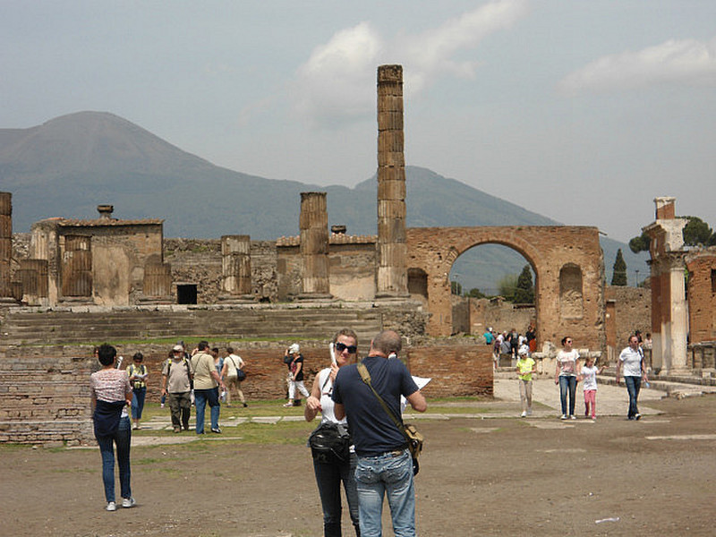 The temple of Apollo in the Forum