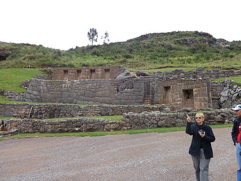 More Incan buildings