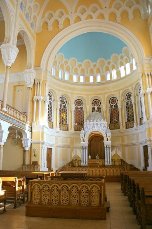 11 The Arc of the Choral Synagogue, St. Petersburg