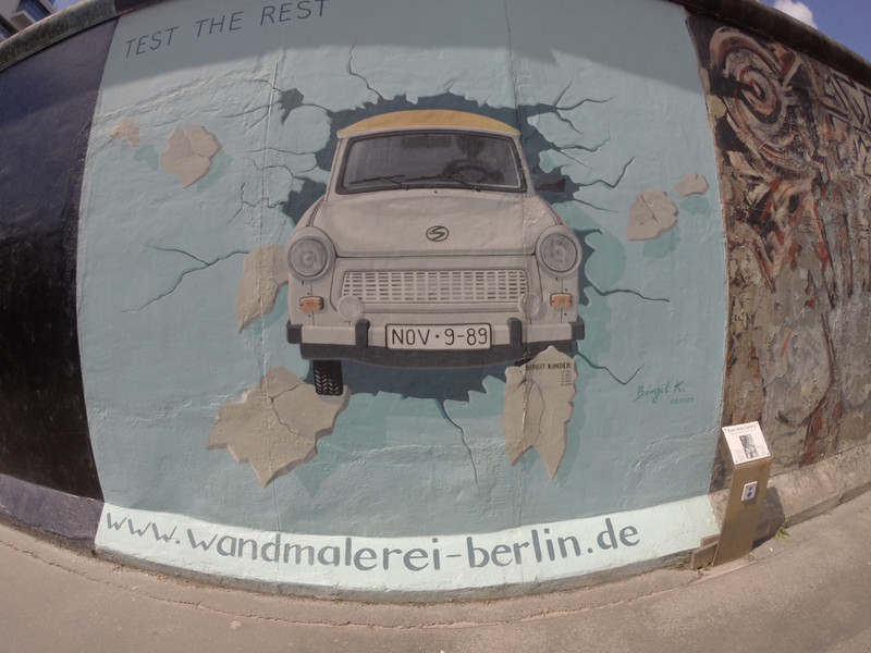 Berlin Wall Art 3