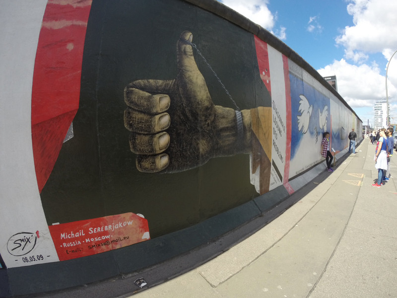 Berlin Wall Art 6