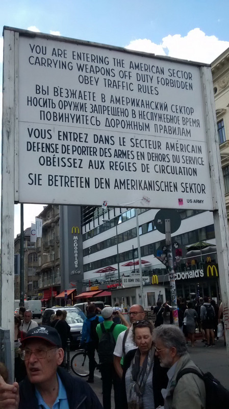Checkpoint Charlie East Side