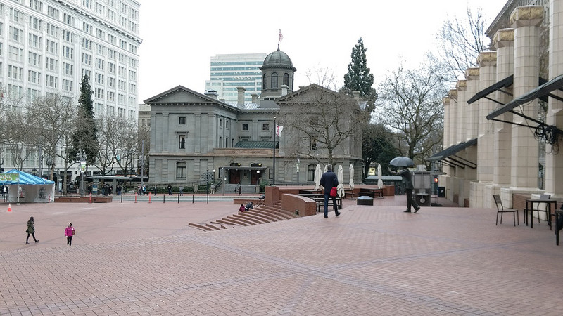 Pioneer Court House