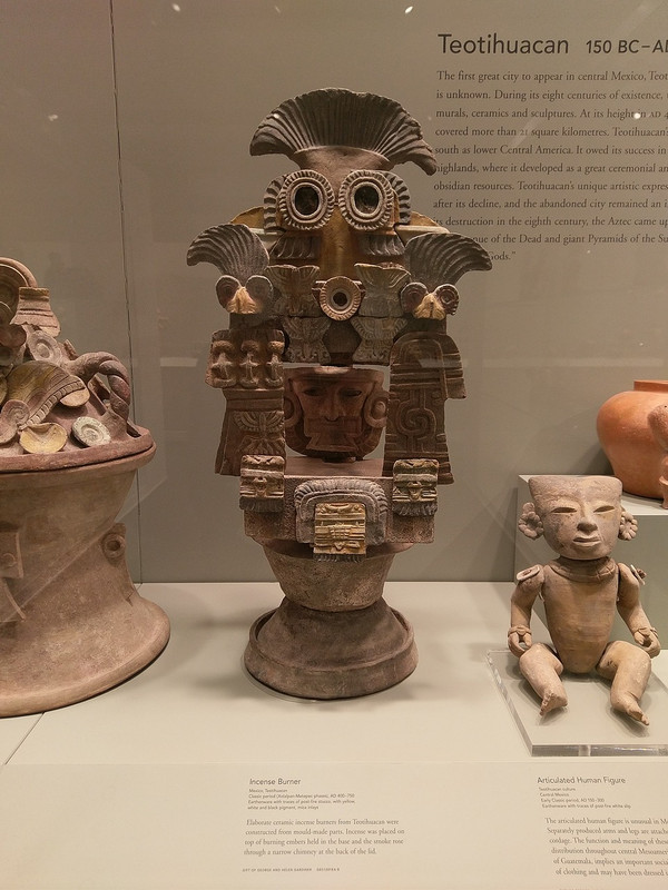 Mesoamerican figure