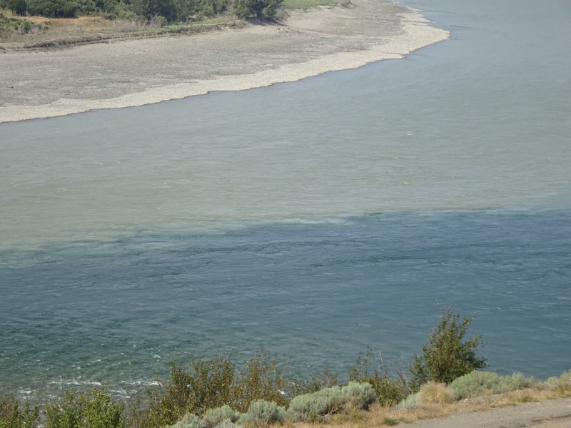 The Thompson River joins the Fraser River