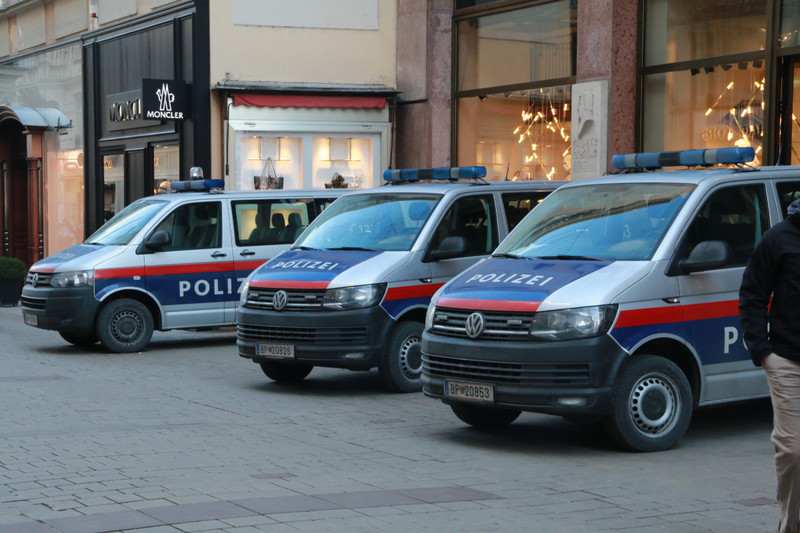 A hefty Police pressence in Vienna...