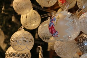 Home-made 'lace' tree baubles