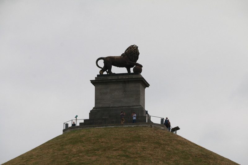 The Monument - the Lion's mound