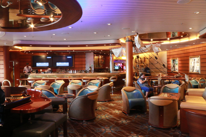 The Schooner Bar - Independence of the Seas