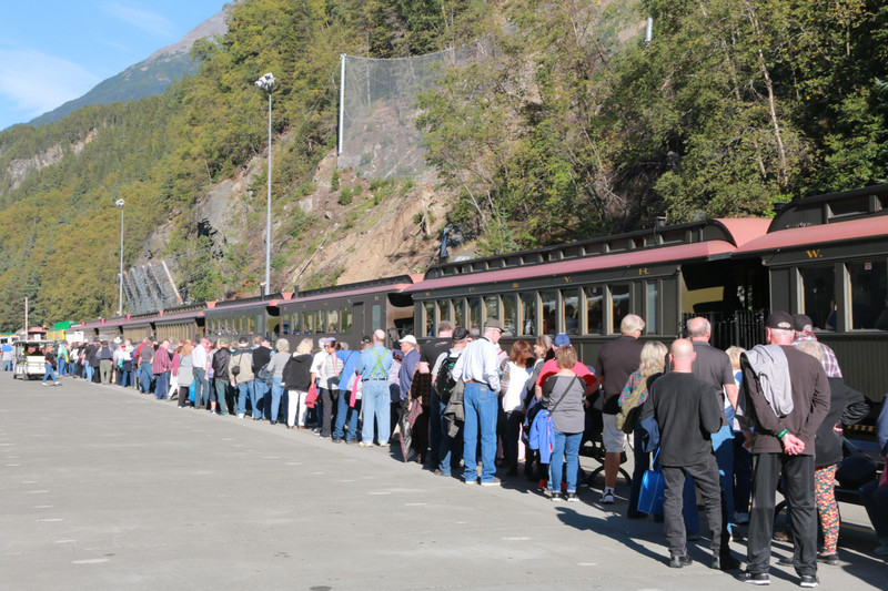 Thre line for the white pass express