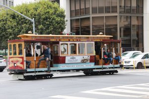 The world famous Dan Francisco Cable Car