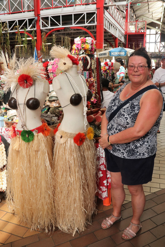 Hula grass skirts for anorexic adults or very tall children!!