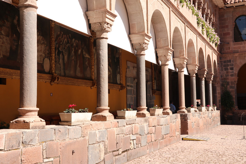 The cloister of the Convent of Santa Maria