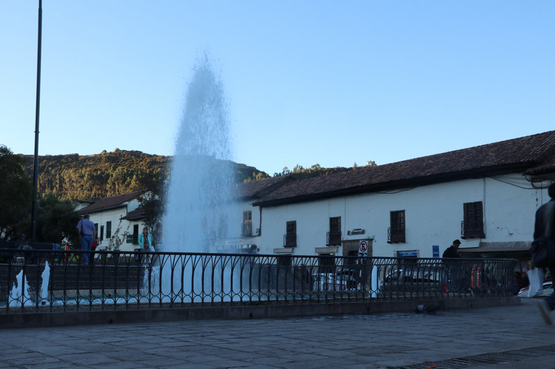 The fountain in Plaza Kusipata, Cusco