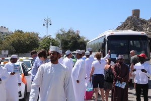 Taxi drivers versus the tourist - Muttrah, Oman