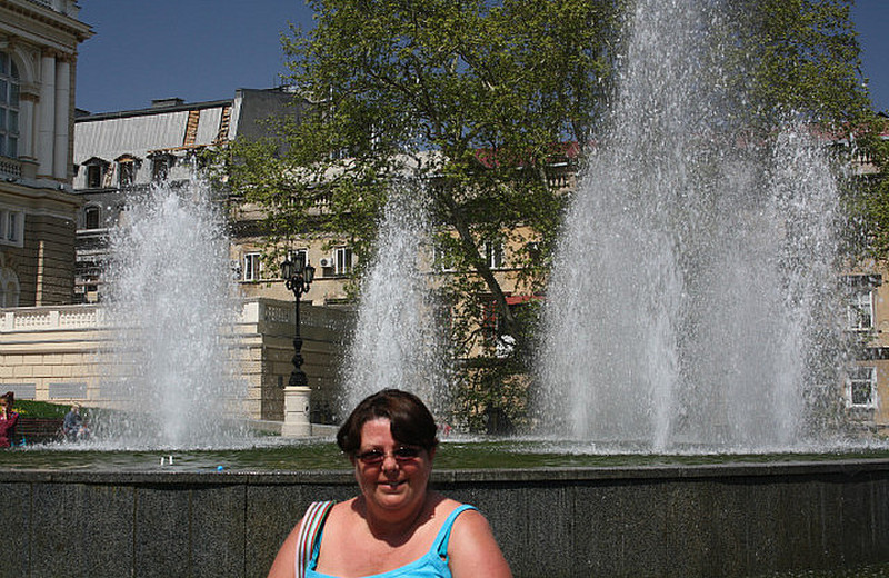 Roisin cooling by the fountains, Odessa