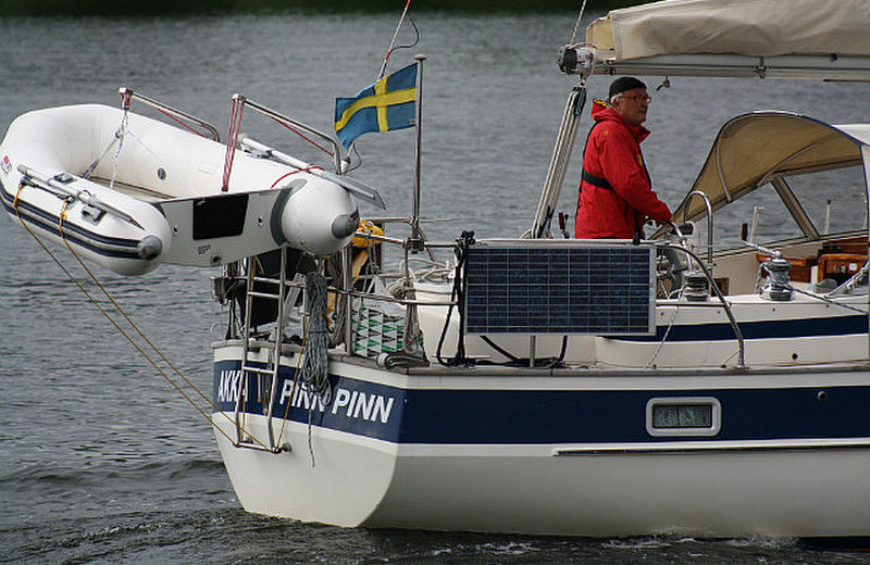 Ahoy, shipmates on the waters of Lake Mal&auml;ren