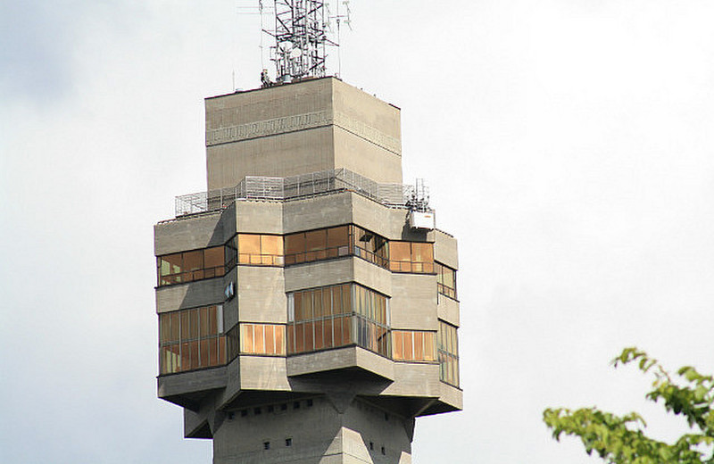 Kakn&auml;stornet radio tower